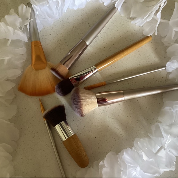 ✨❤️pcs Beautiful Makeup Brushes for woman - Picture 3 of 9